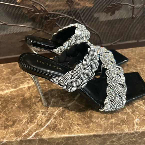 Azalea Wang Grace Black - Picture 2 of 4